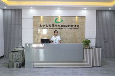 服裝輔料精選 耐水洗不脫色夏裝水洗標，廠家專業(yè)批發(fā)訂做